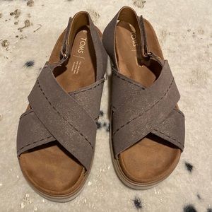 Gently used TOMS sandals shimmer gold brown